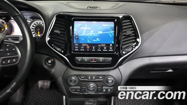 Jeep Cherokee 2021