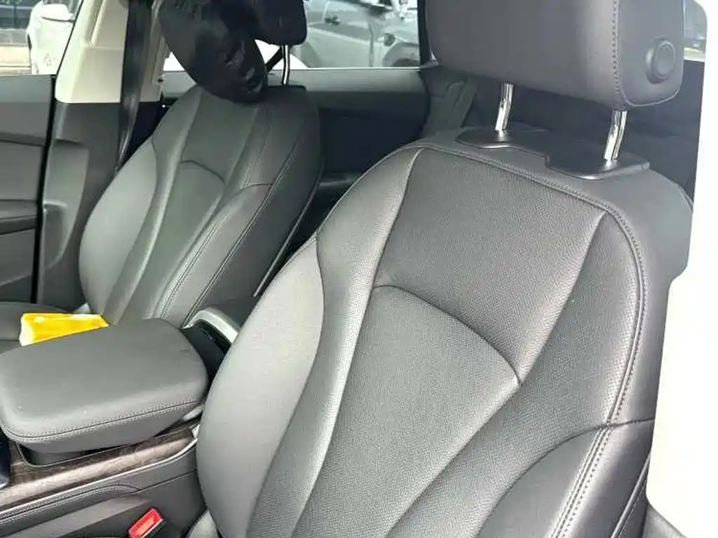 Audi Q8 2023