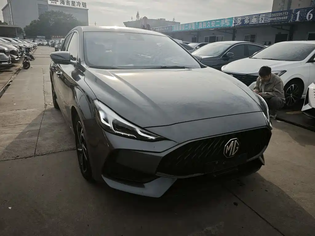 MG MG5 2021