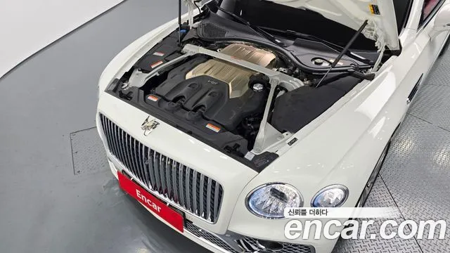 Bentley Flying Spur 2022