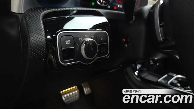 Mercedes-Benz CLA 2024