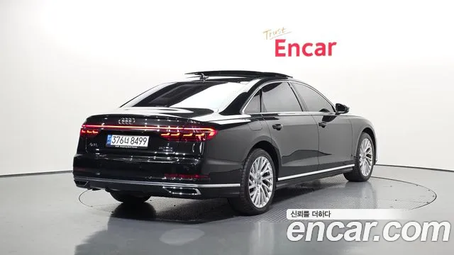 Audi A8 2021