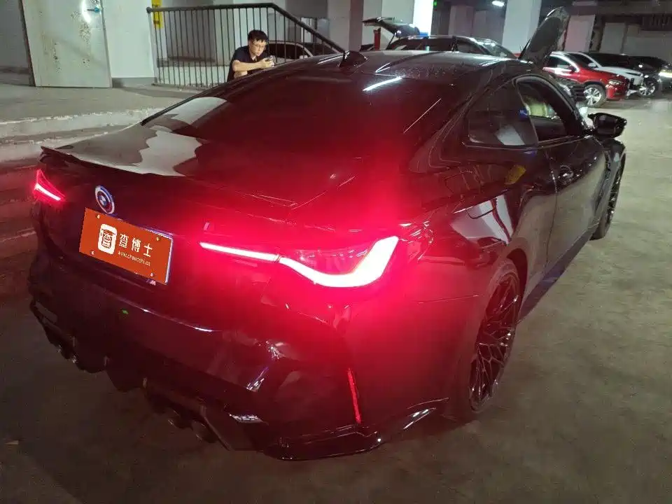 BMW M4 2022