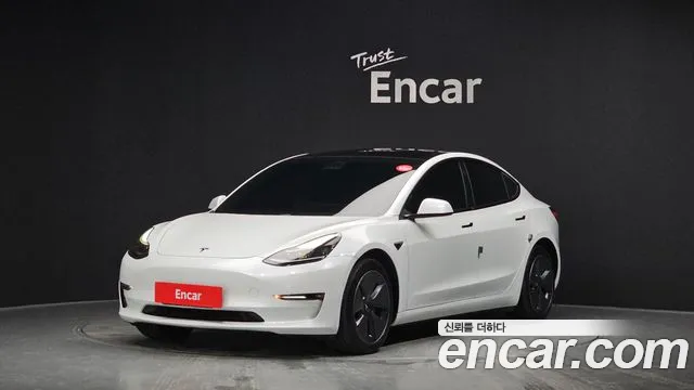 Tesla Model 3 2021