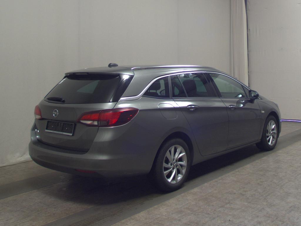 Opel Astra 2021