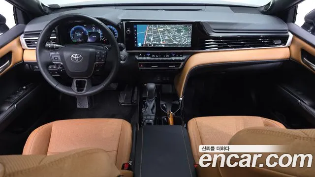Toyota Camry 2025