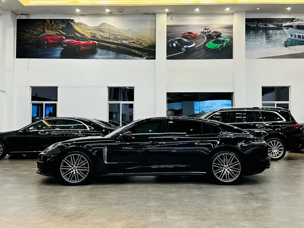 Porsche Panamera 2024