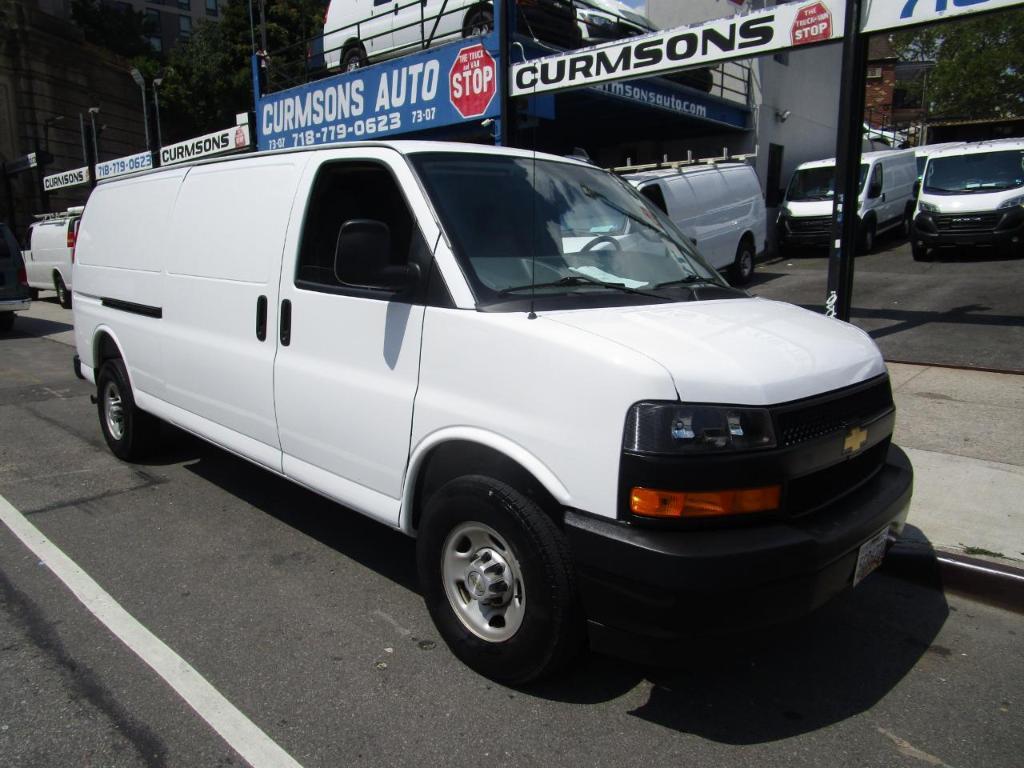 Chevrolet Express 2025