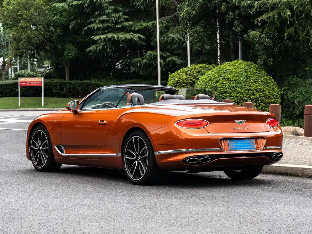 Bentley Continental 2022
