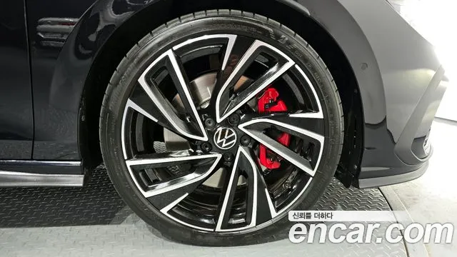 Volkswagen Golf 2023