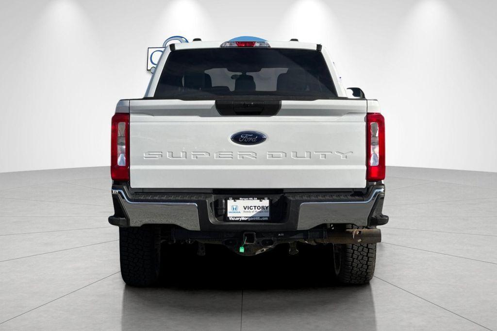 Ford F 250 2025