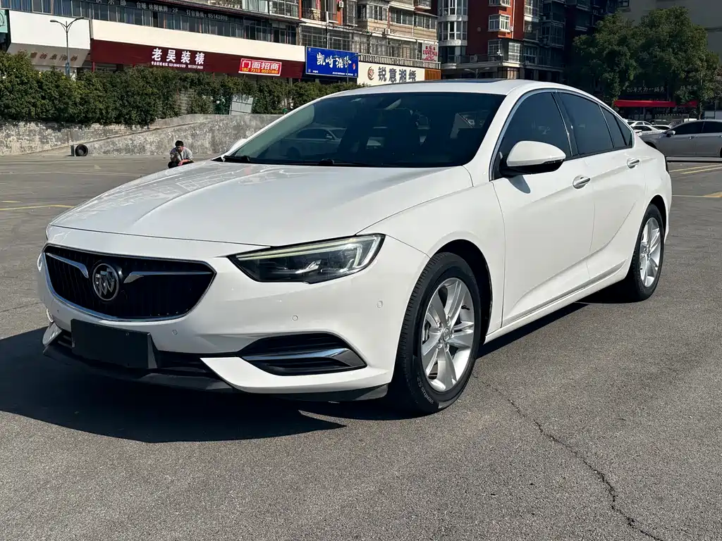 Buick Regal 2020