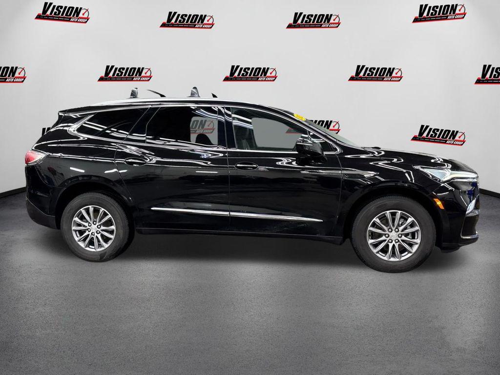 Buick Enclave 2022