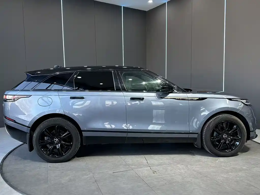 Land Rover Range Rover Velar 2021