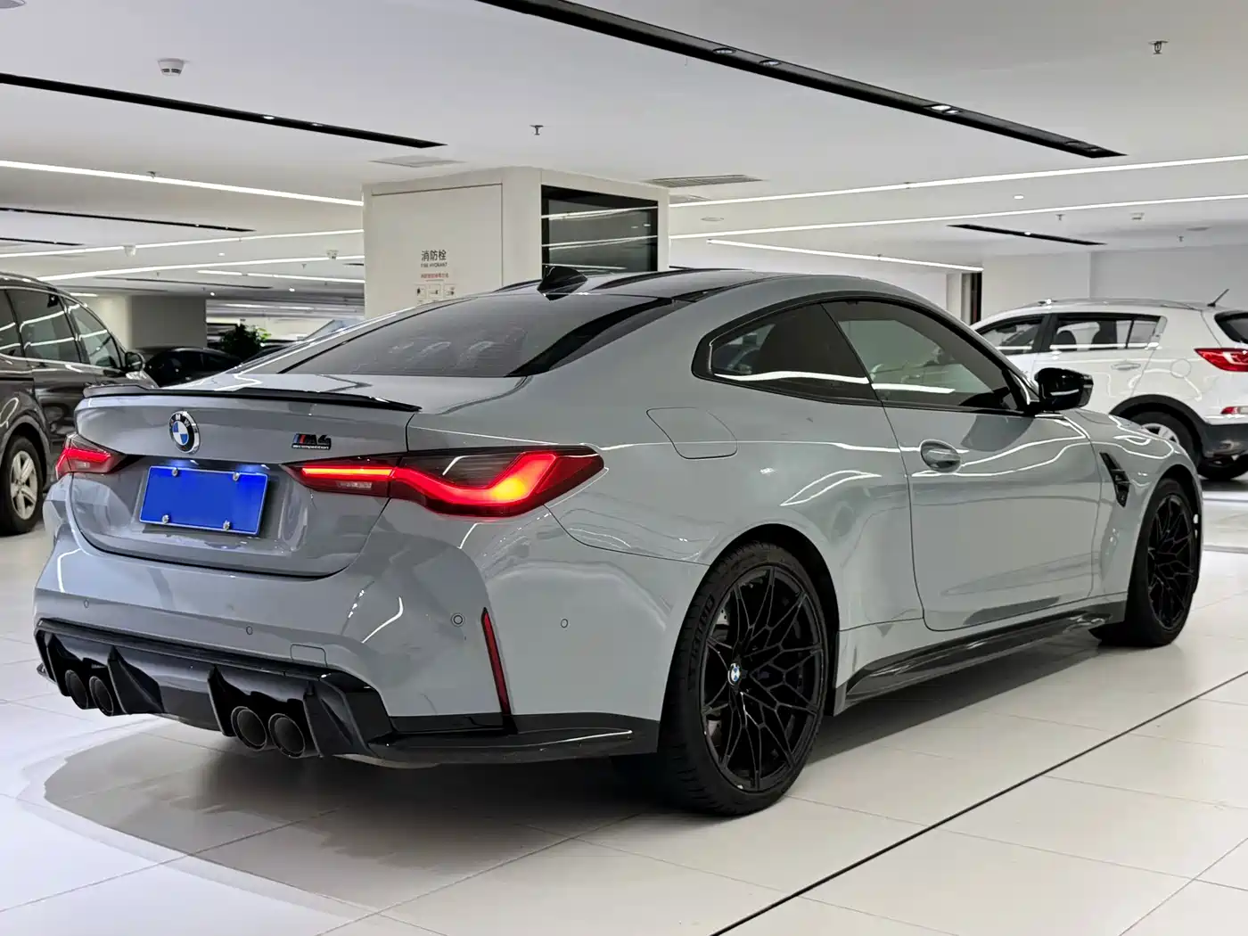 BMW M4 2022