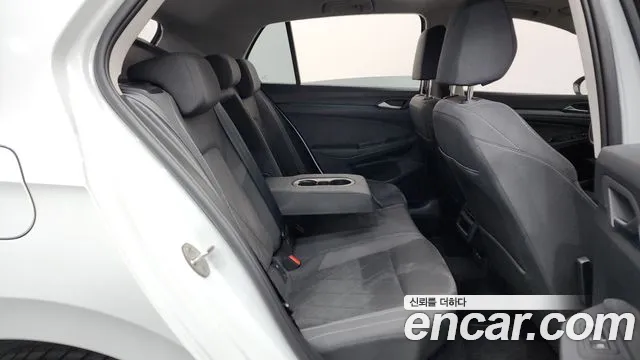 Volkswagen Golf 2023