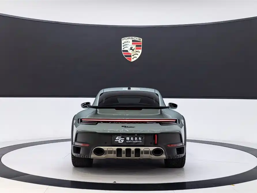 Porsche 911 2023