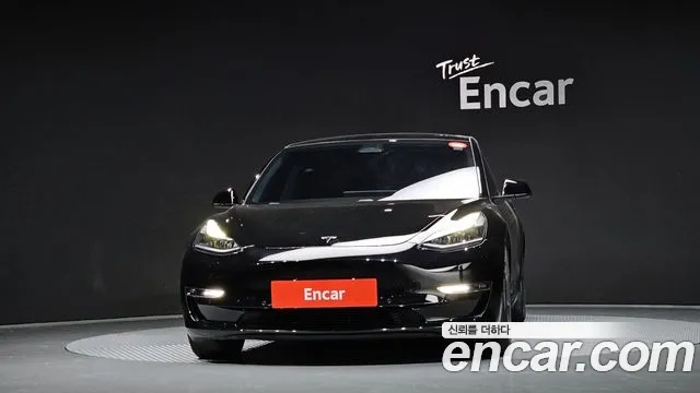 Tesla Model 3 2021