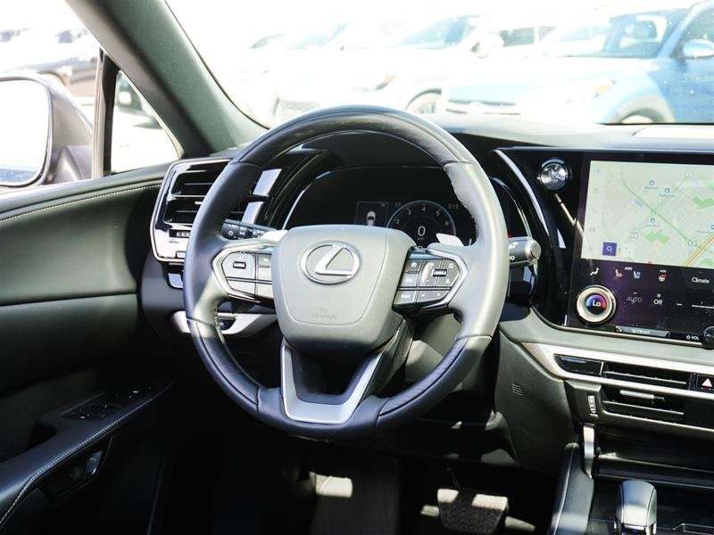 Lexus RX 2024