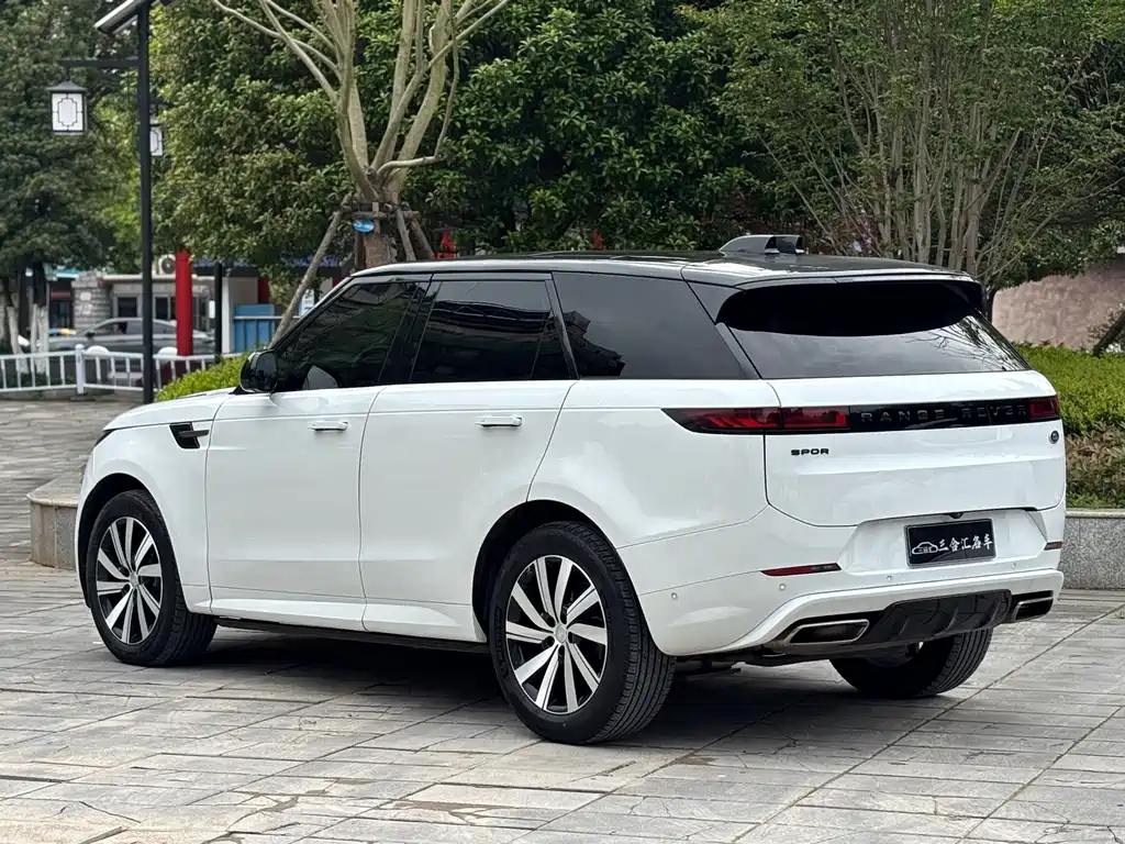 Land Rover Range Rover Sport 2024