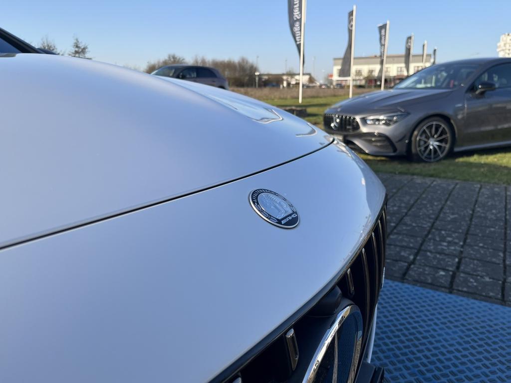 Mercedes-Benz AMG GT 2024