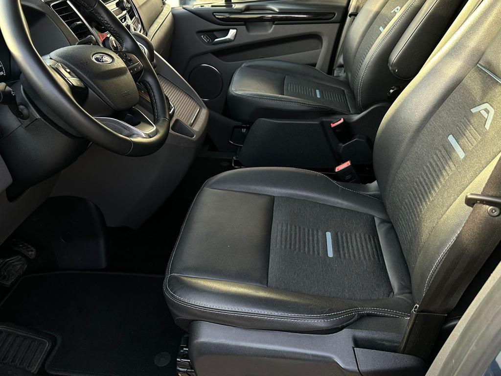 Ford Tourneo Custom 2022