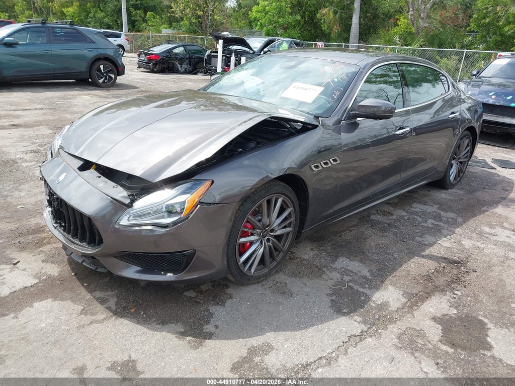 Maserati Quattroporte 2023