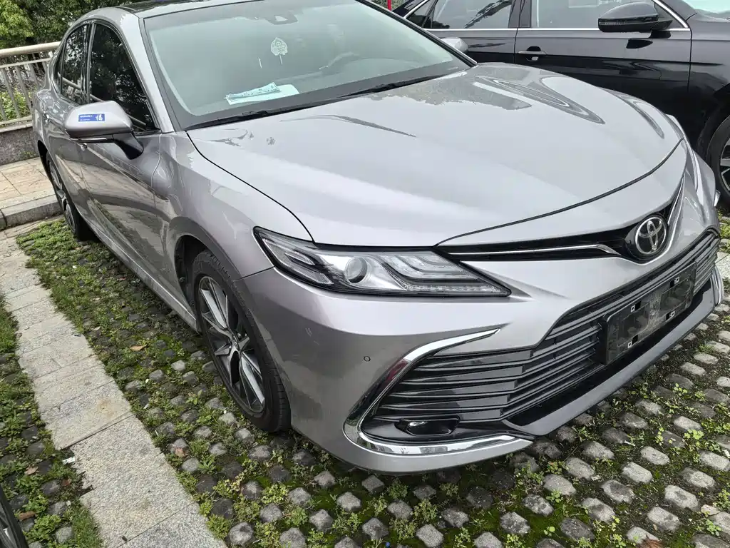 Toyota Camry 2022