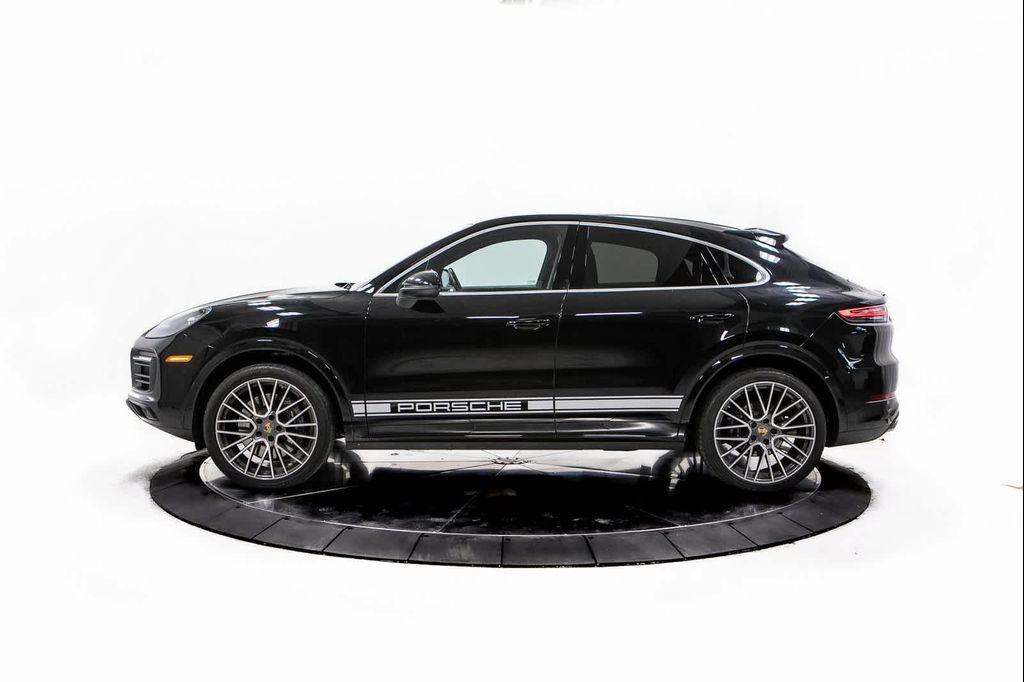 Porsche Cayenne 2022