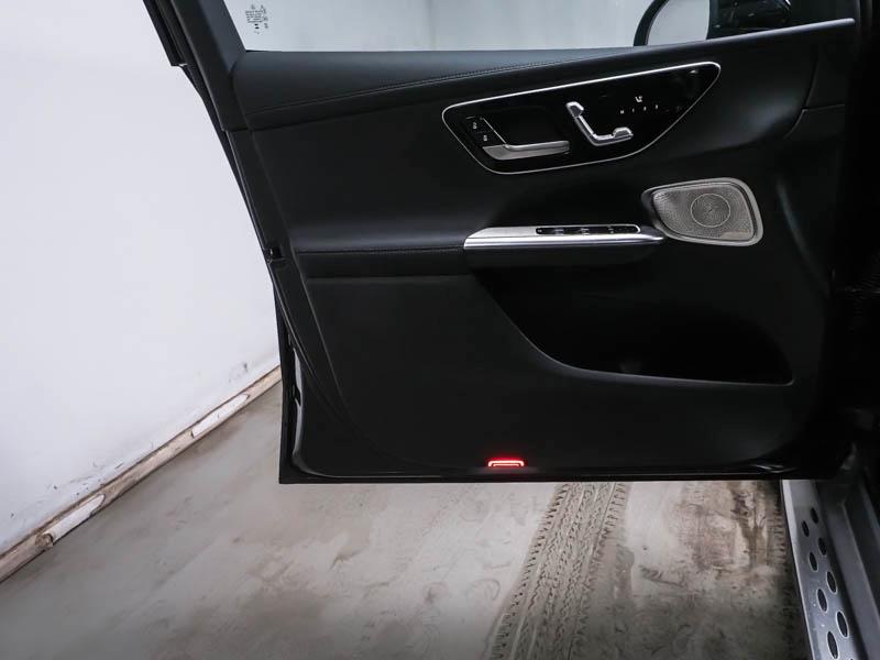 Mercedes-Benz GLC 300 2025