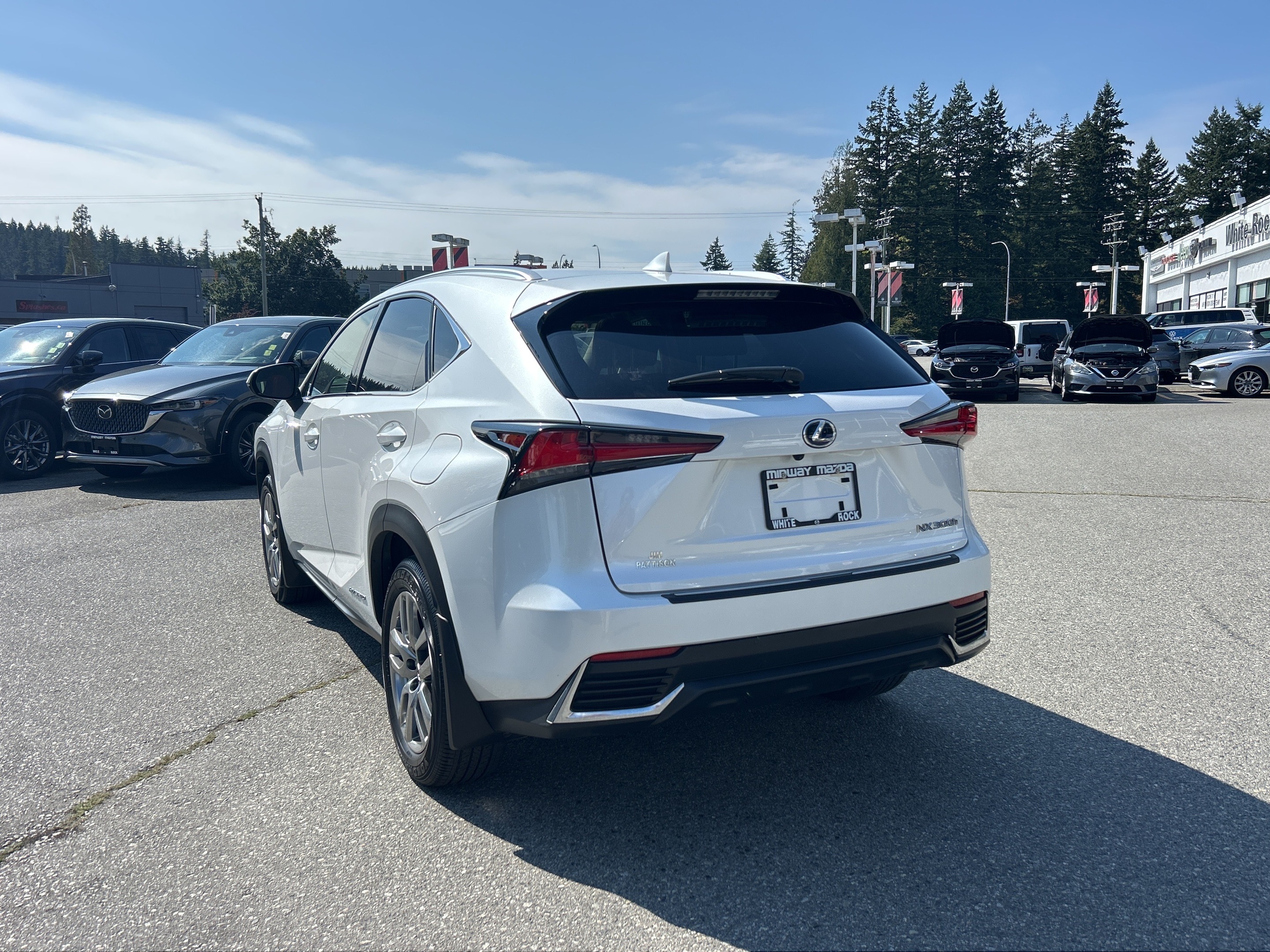 Lexus NX 2021