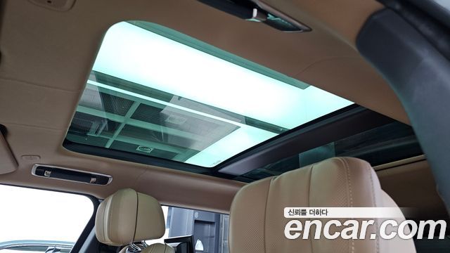 Land Rover Range Rover 2023