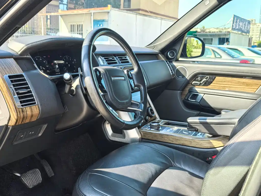 Land Rover Range Rover 2020