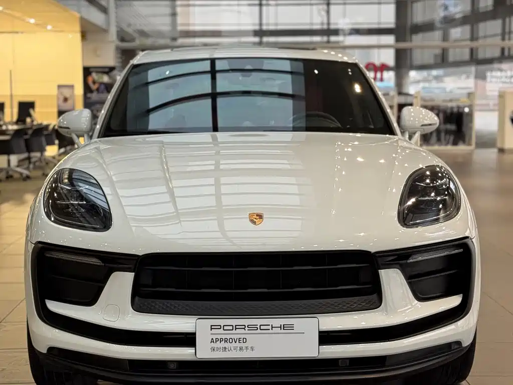 Porsche Macan 2024