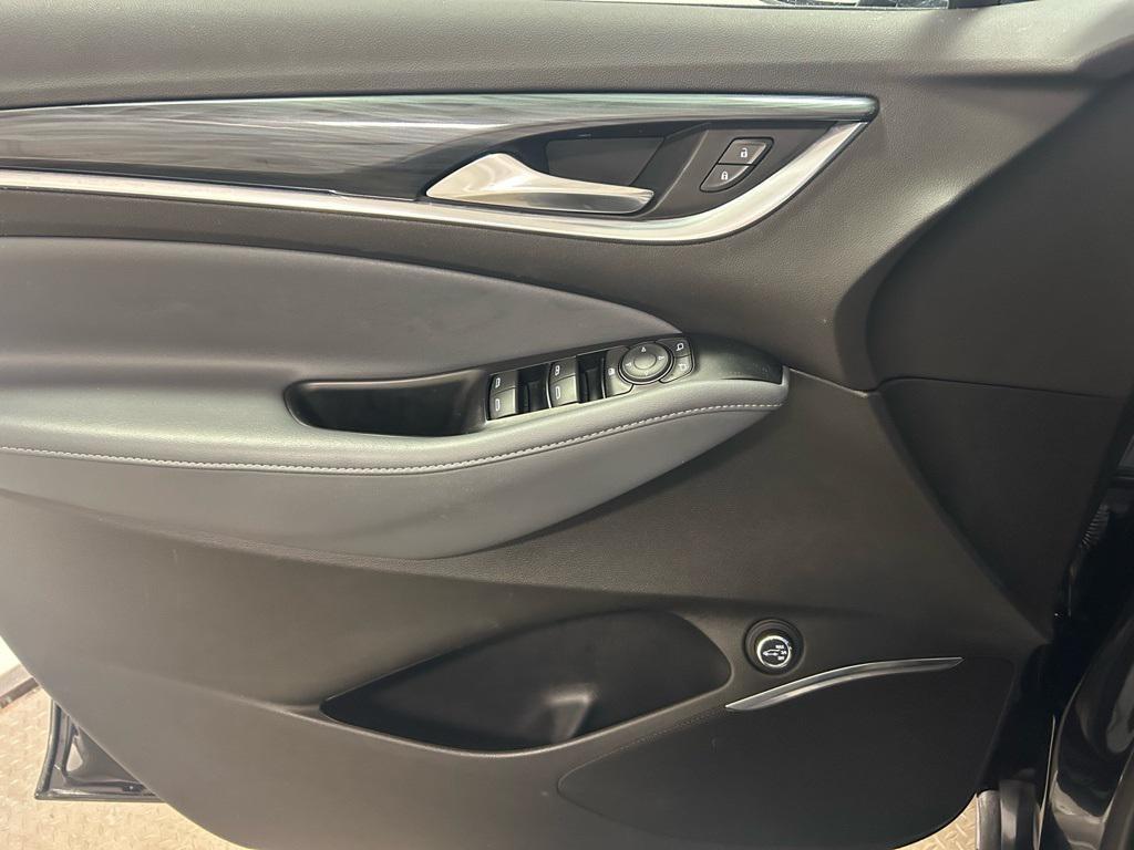 Buick Enclave 2024