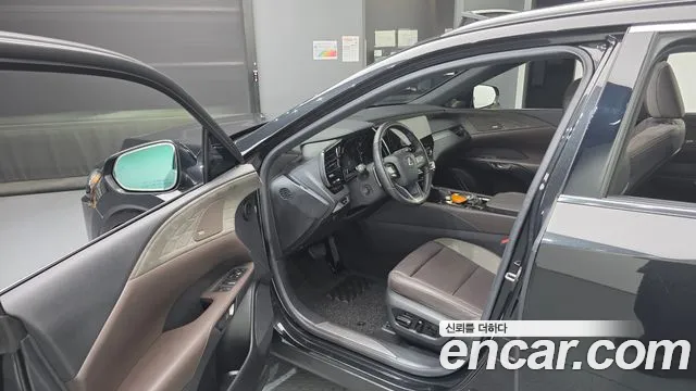Lexus RX 2024