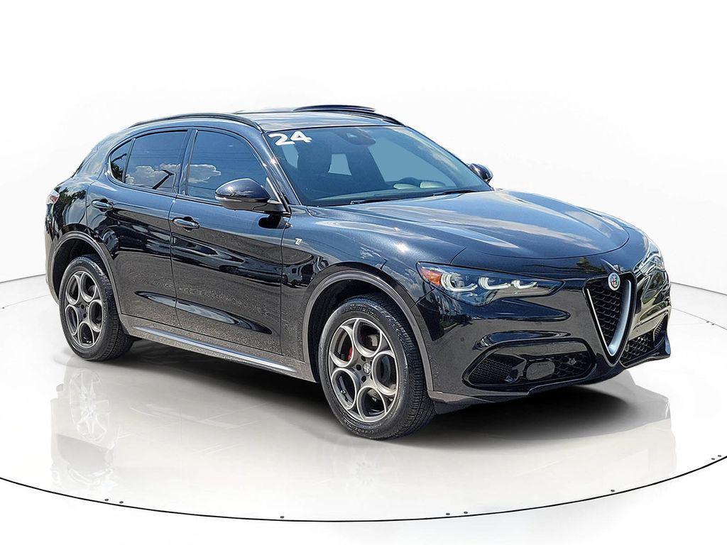 Alfa Romeo Stelvio 2024