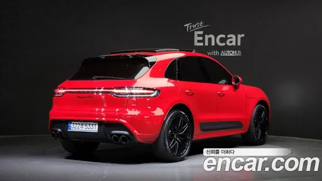 Porsche Macan 2022