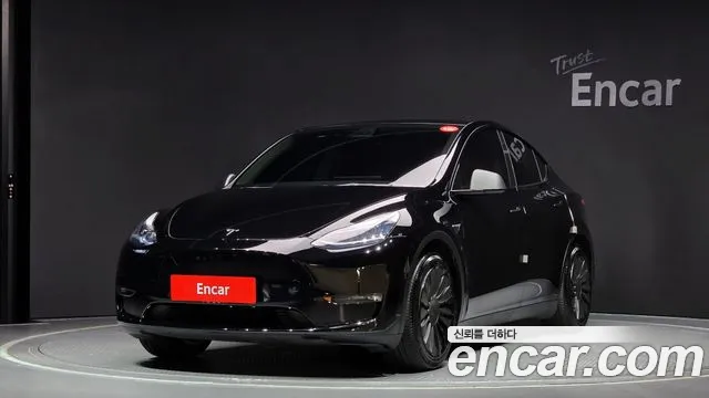 Tesla Model Y 2021