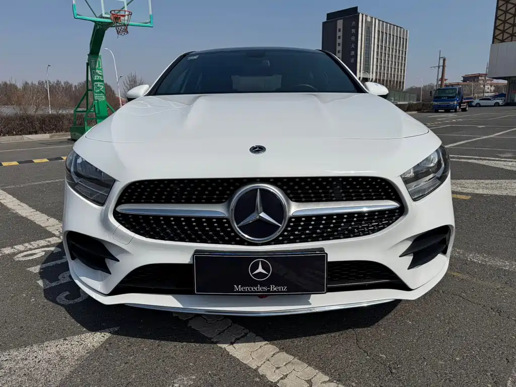 Mercedes-Benz A-Класс 2022