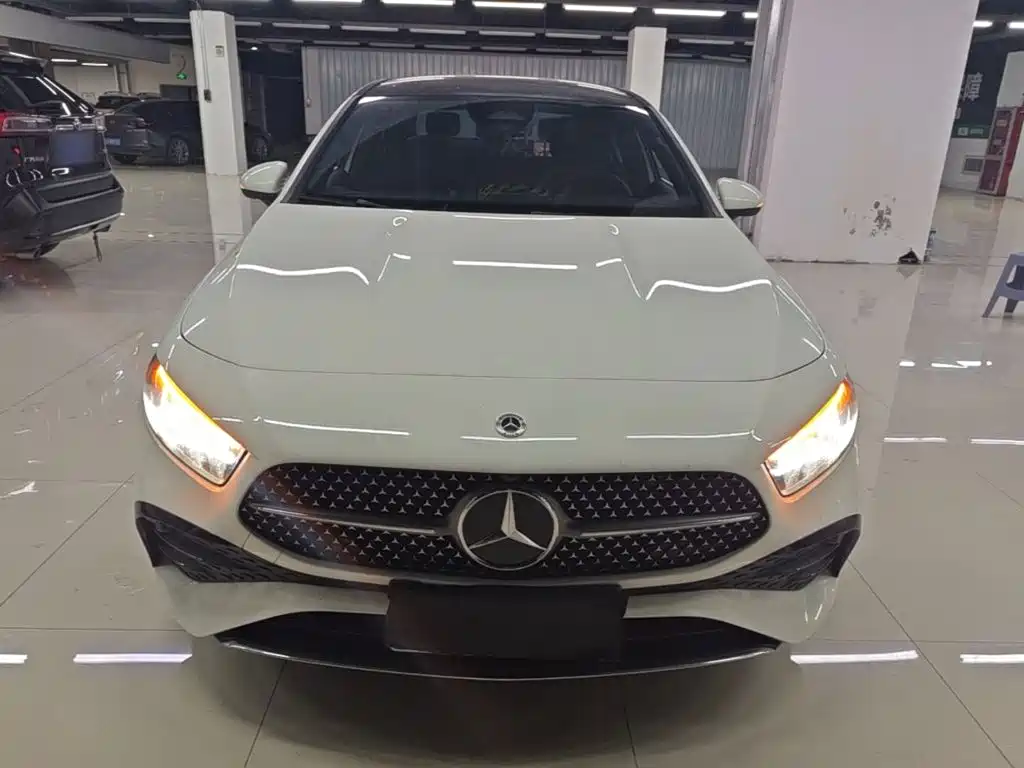 Mercedes-Benz A-Класс 2024