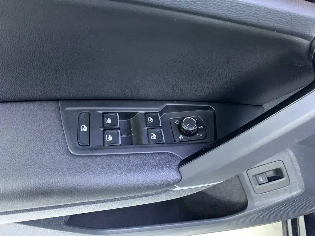 Volkswagen Tayron 2023