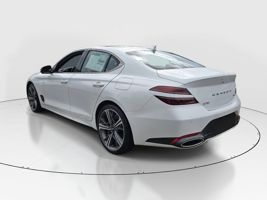 Genesis G70 2025
