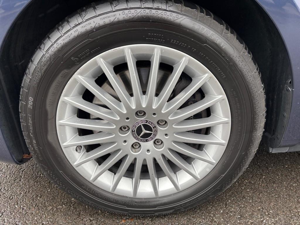 Mercedes-Benz V 250 2024