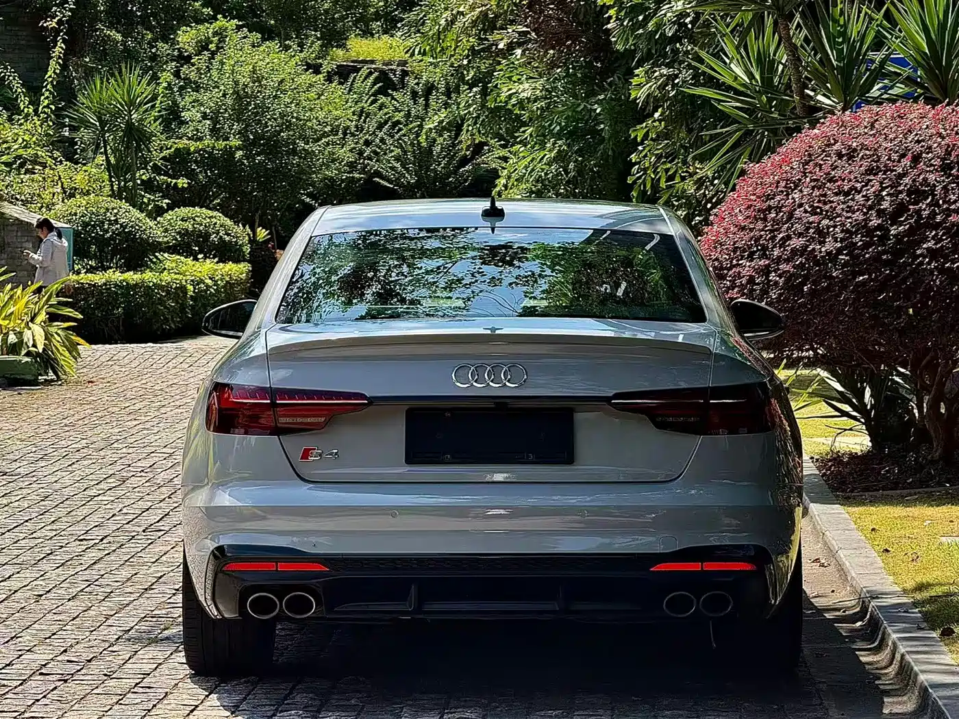 Audi S4 2024