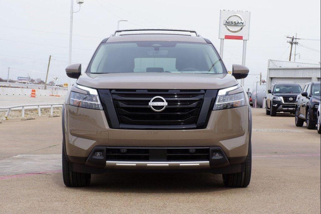 Nissan Pathfinder 2024