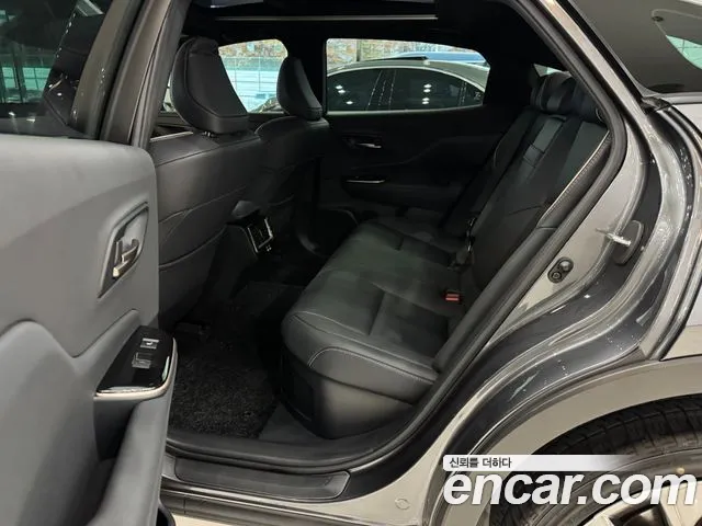 Toyota Crown 2024