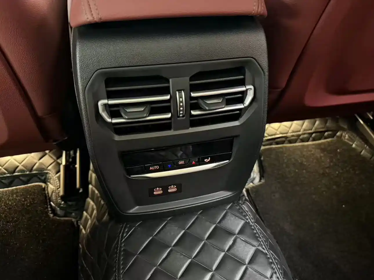 BMW 3 серии 2023