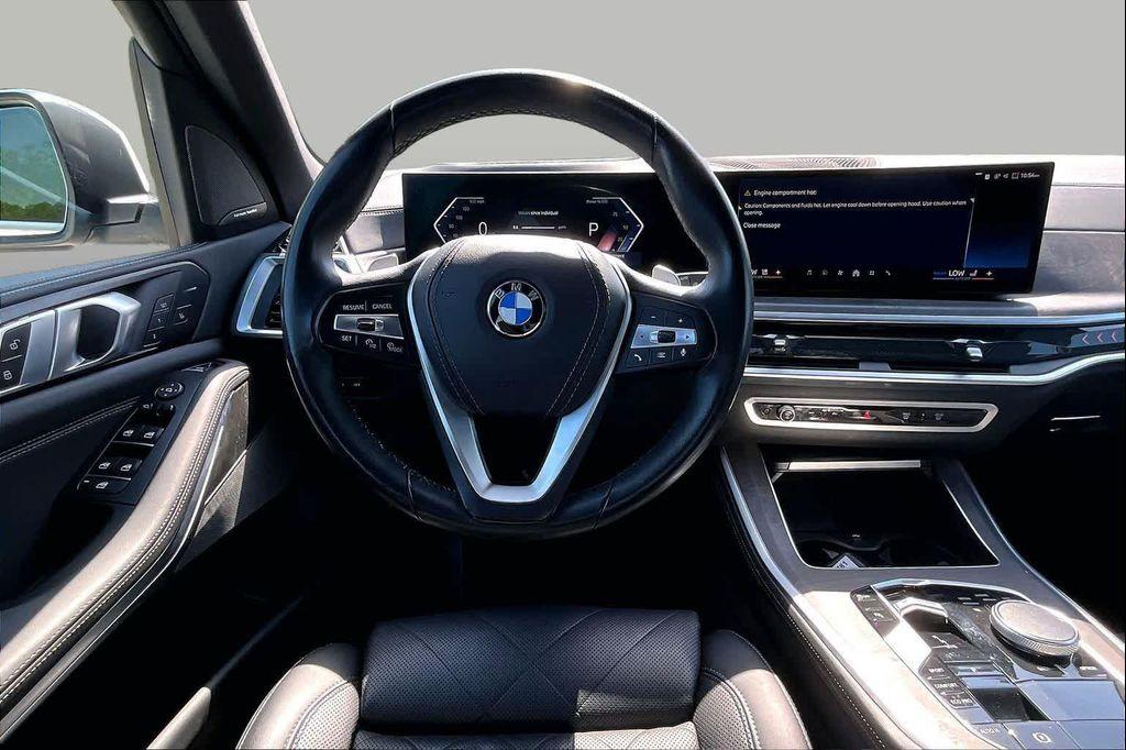 BMW X5 2024