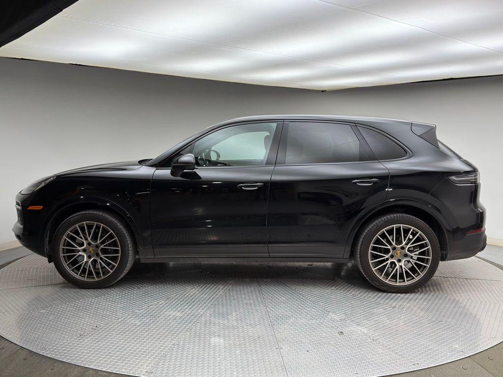 Porsche Cayenne 2023